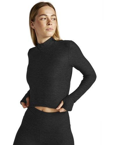 Beyond Yoga Featherweight Moving On Cropped Pullover - Black
