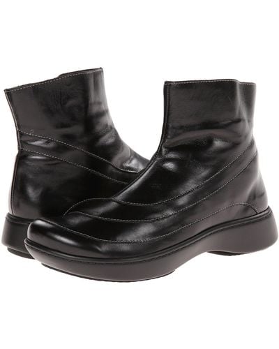 naot booties
