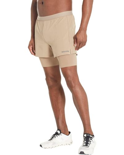 Saucony Outpace 4 2-in-1 Shorts - Natural