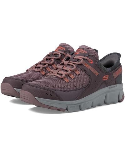 Skechers Summits At Hands Free Slip-ins - Red