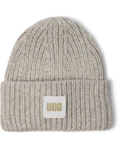 UGG Chunky Rib Beanie With Logo - Gray