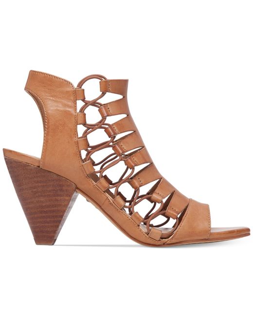 Vince camuto eliaz hotsell