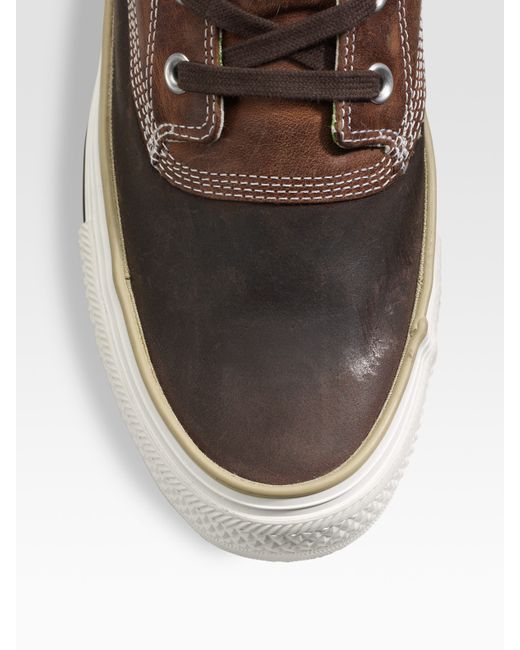 chuck taylor leather brown