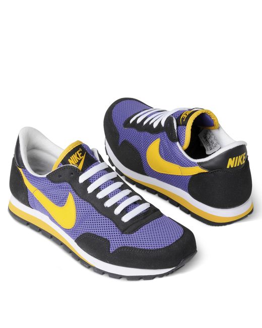 Nike Purple Metro Plus Retro Running Shoes for men
