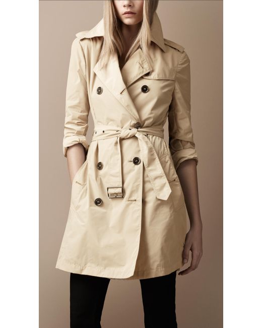 trench coat burberry brit