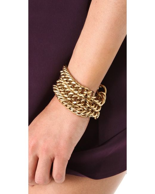 Buy the Designer Juicy Couture Gold-Tone Curb Chain Heart Shape Charm  Bracelet | GoodwillFinds