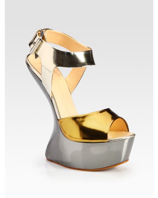 Giuseppe Zanotti Metallic Patent Leather Curved Wedge Sandals | Lyst
