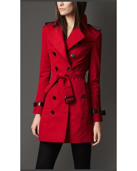 Burberry Midlength Trench Coat in Red | Lyst