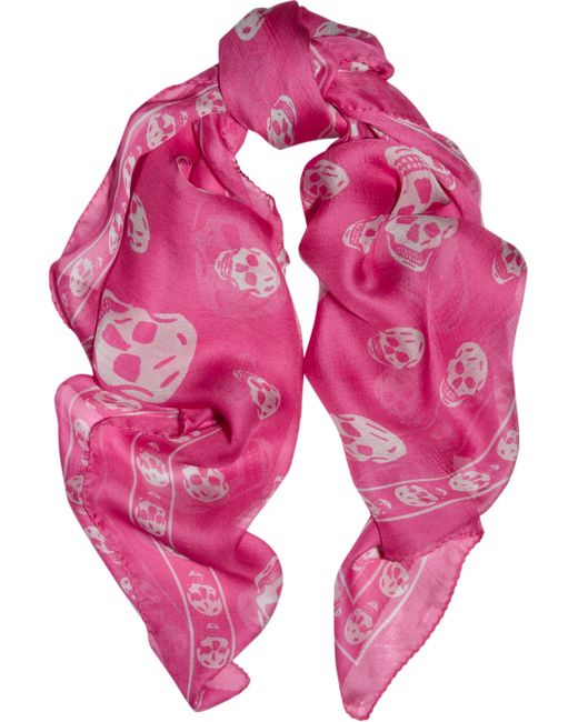 Alexander McQueen Skull Print Silk Chiffon Scarf in Pink | Lyst