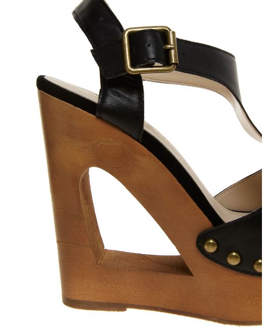 Cut out hotsell wedge sandals