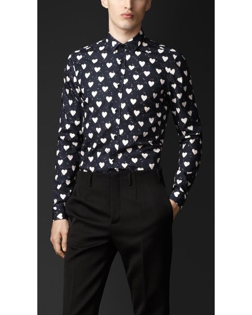 kandidat At hoppe næve Burberry Heart Print Cotton Shirt in Black for Men | Lyst