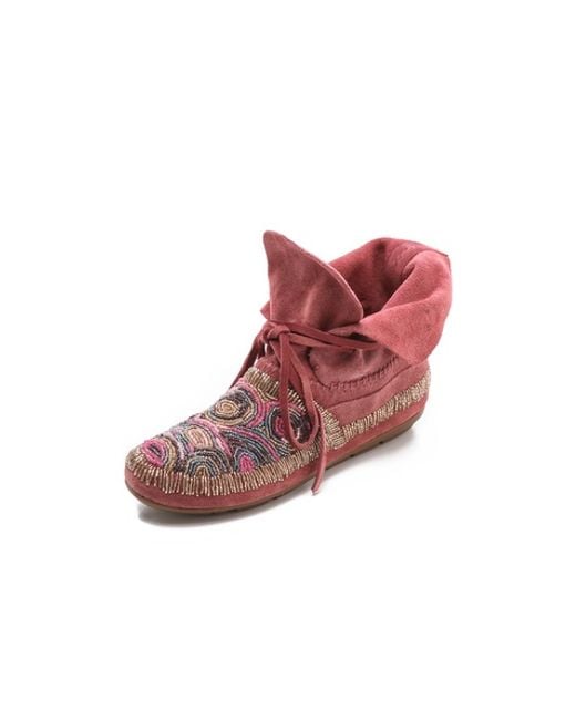 House of Harlow 1960 Pink Mallory Moccasin Booties