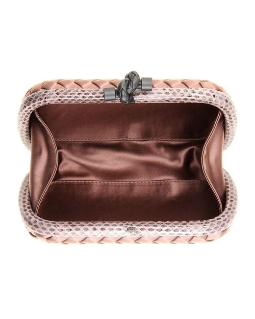 Bottega Veneta Knot Goldplated Box Clutch in Natural