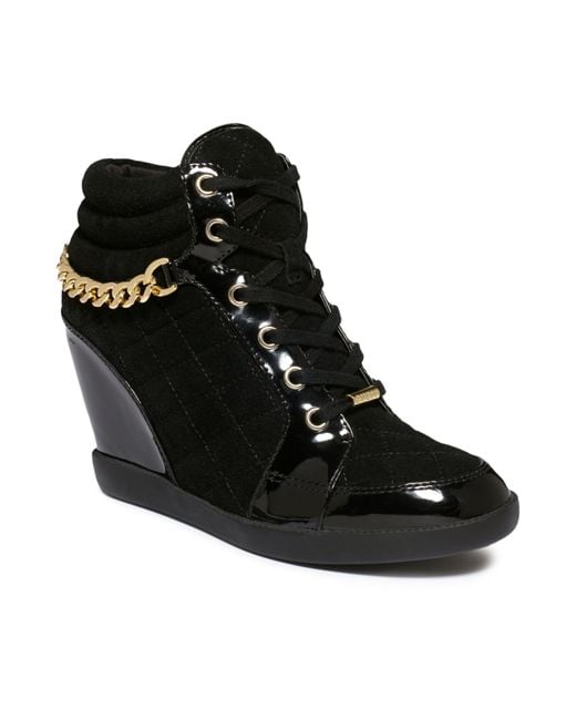 Guess Black Womens Shoes Hevin Quilted Wedge Sneakers