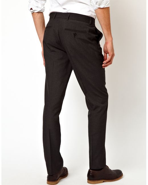 Shop men trousers at Dockers® DK for the best selection online. Dockers® - well-crafted comfort to help conquer the day.