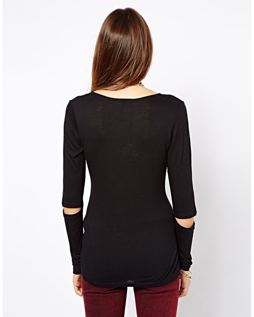 elbow cut out top