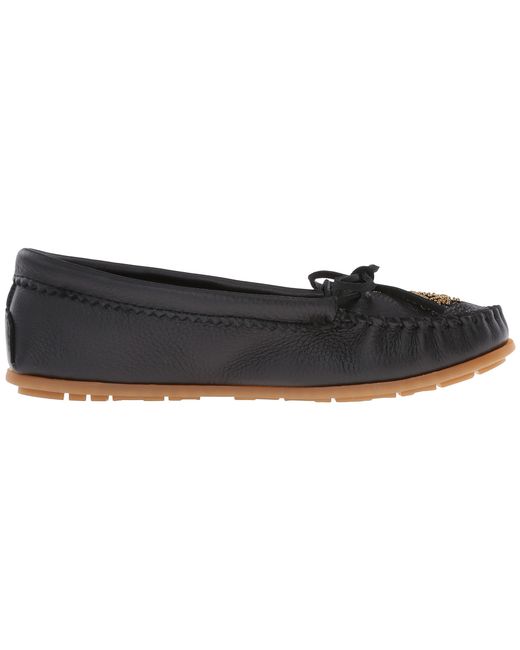 minnetonka deerskin mocs