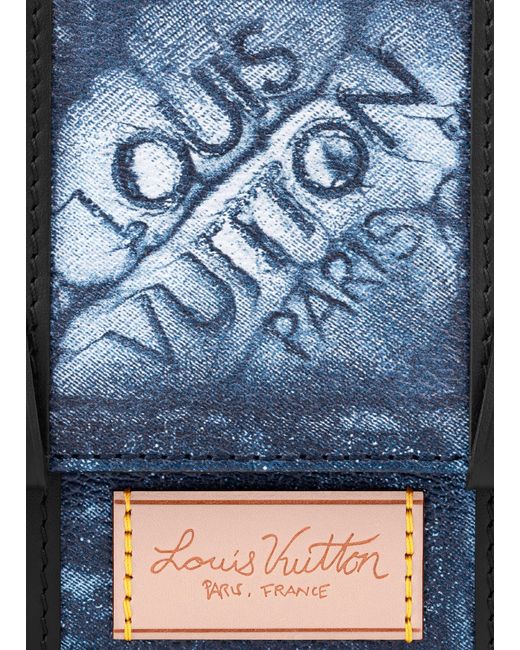 Louis Vuitton Trunk Sling Bag in Black für Herren