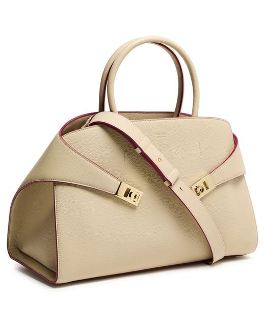 Ferragamo Metallic Handtasche Hug