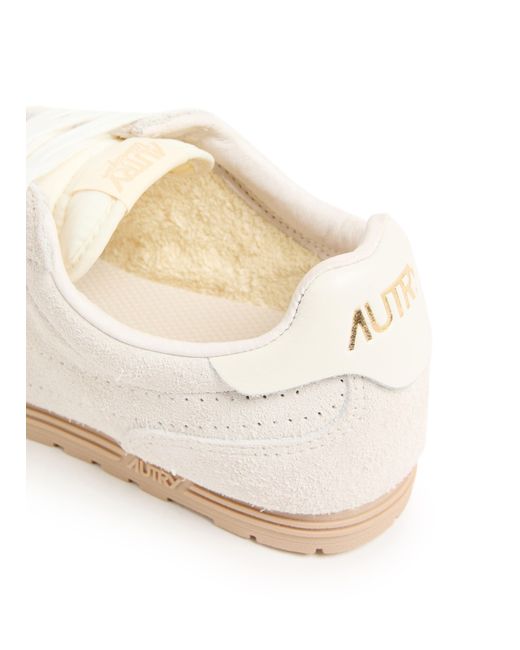 Autry White Low Top Sneakers Windspin