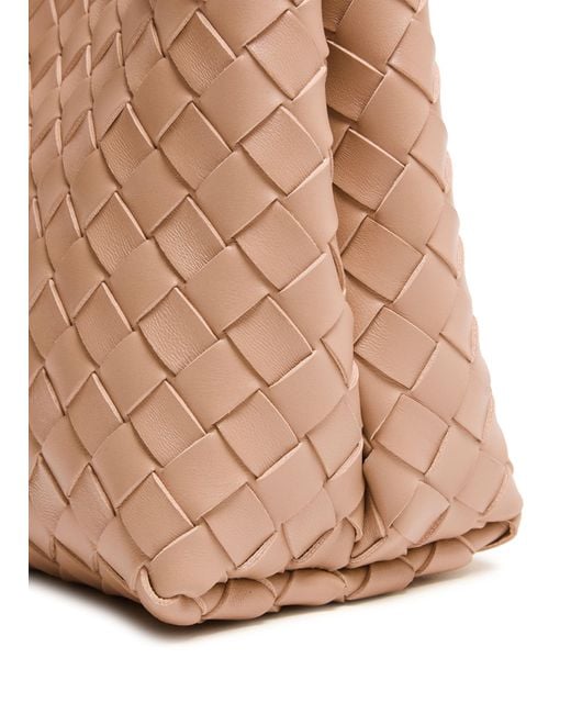 Bottega Veneta Brown Tasche Andiamo Im Kleinformat