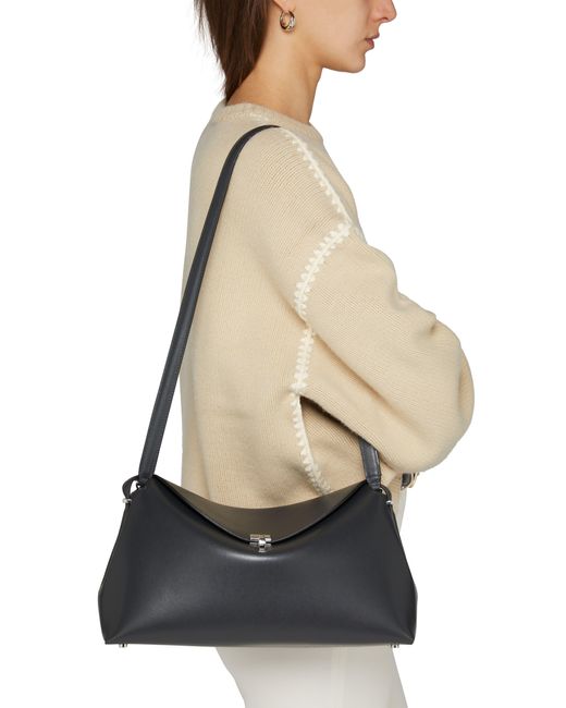 Totême  Black T-Lock Lederhandtasche