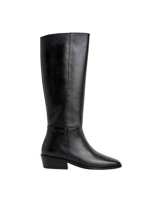 Flattered Robyn Boots in Black Lyst