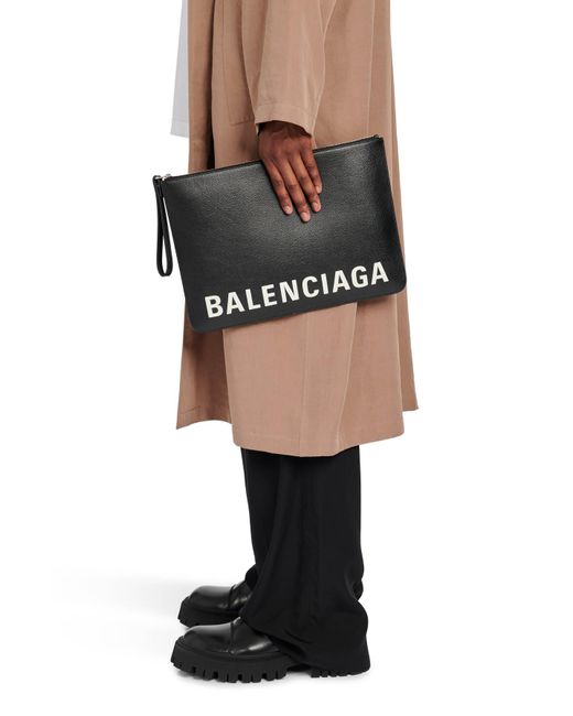 Pochette Cash L Balenciaga pour homme en coloris Noir | Lyst