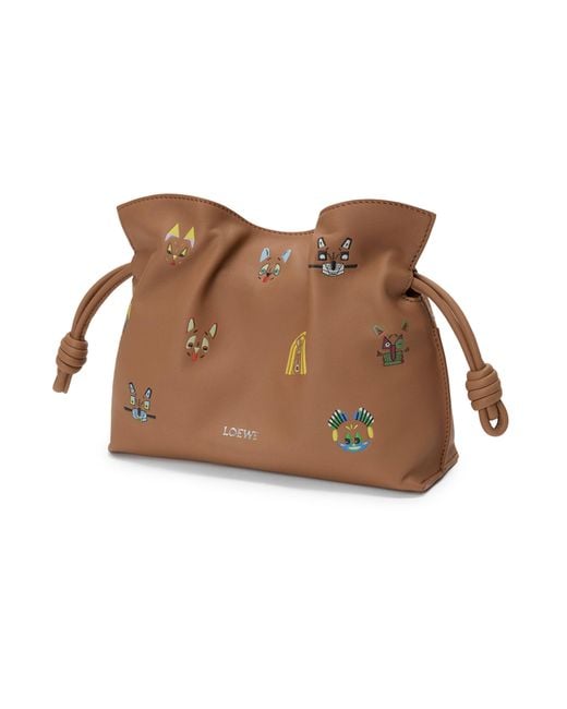 Mini Flamenco Clutch Cats En Cuir De Veau Nappa Loewe en coloris Brown