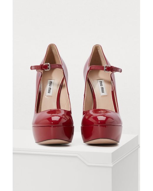 靴 miu miu mary jane patent flat shoes red Miu Miu Round Toe Flat Pumps Mary Jane Bijou Red Patent