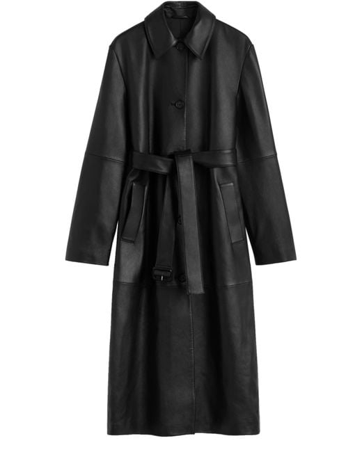 Manteau En Cuir Ceinturé Totême  en coloris Black