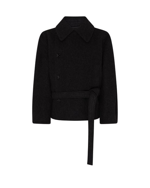 Lemaire Short Asymmetrical Bathrobe Coat in Black | Lyst