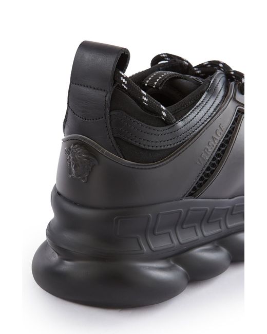 chunky black runners