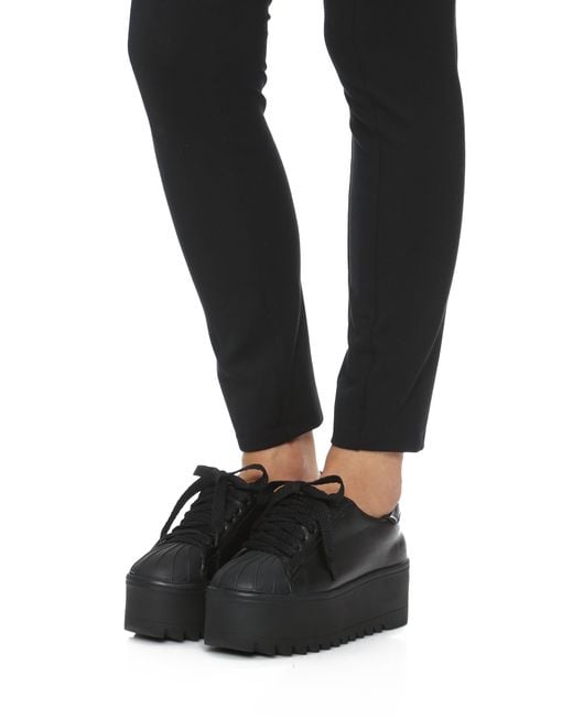 Jeffrey Campbell Synergy Platform Sneakers in Black | Lyst