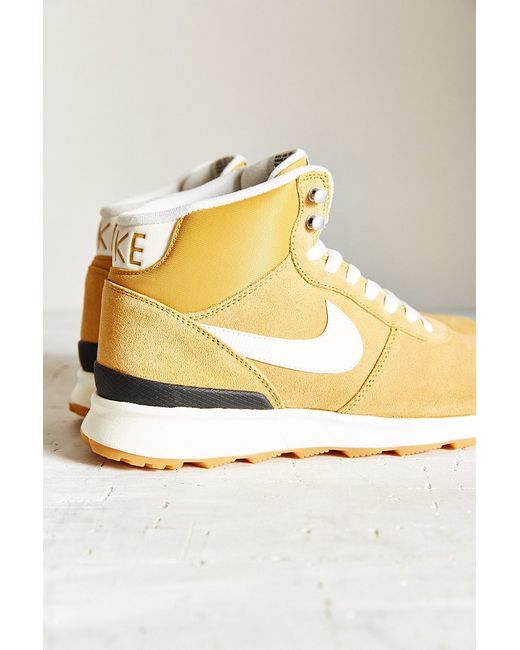 Nike acorra deals