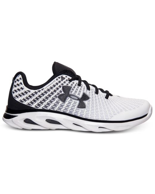 Under Armour Men'S Spine Clutchfit Running Sneakers From Finish Line in  Black for Men | Lyst