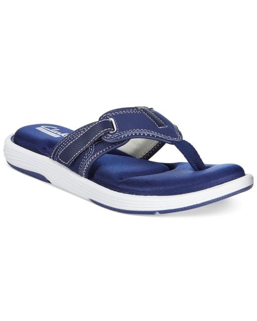 Clarks Collection Women's Olina Park Flip Flops in Blue (Navy) Lyst