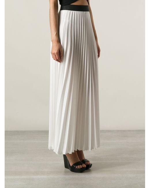 P.A.R.O.S.H. Long Pleated Skirt in White | Lyst