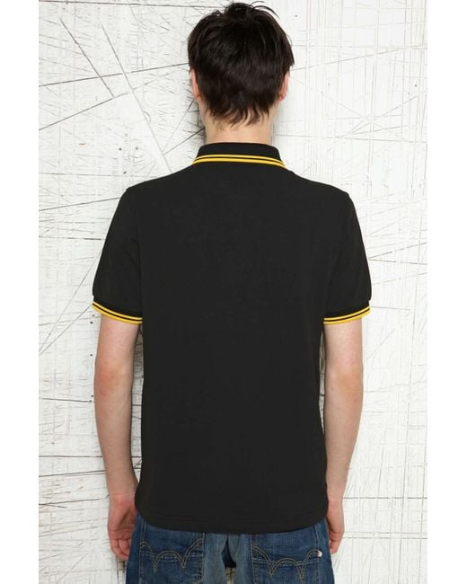 Fred perry black online yellow
