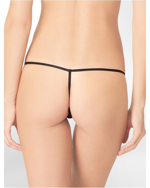 Calvin Klein Underwear Sleek String Thong in Black