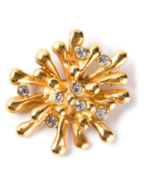 Christian Lacroix Crystal Pin Brooch in Metallic | Lyst