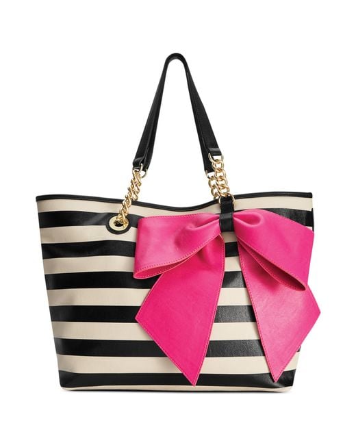 Betsey Johnson Bowtastic Tote in Natural | Lyst