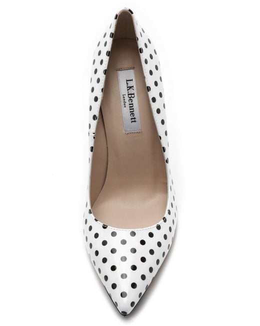Black and white top polka dot pumps