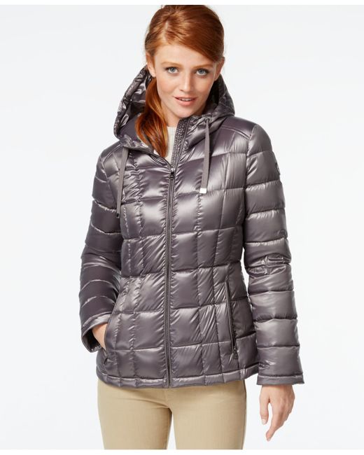 Calvin klein Metallic Packable Down Puffer Coat in Gray (Shine Granite) | Lyst