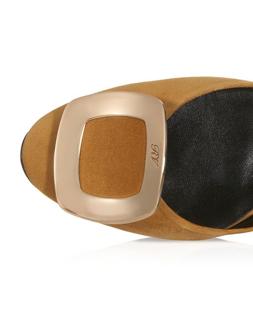 roger vivier chips flats