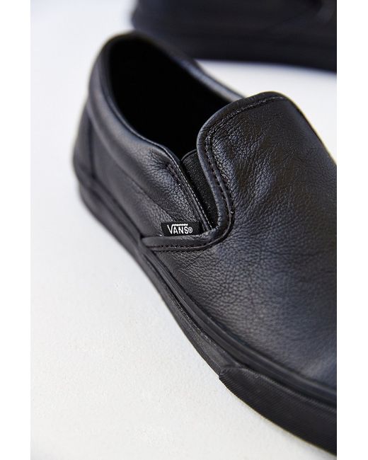 let Forberedelse voldgrav Vans Classic Premium Leather Slip-On Men'S Sneaker in Black for Men | Lyst
