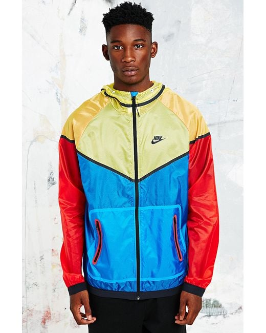 Nike Blue Hyper Windbreaker Jacket in Tricolour for men
