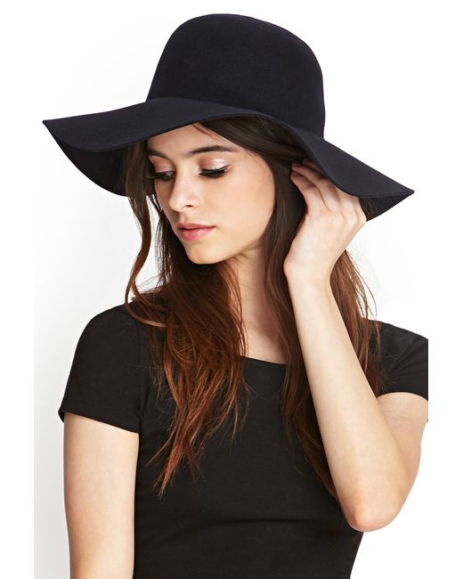 Forever 21 Classic Wool Floppy Hat in 