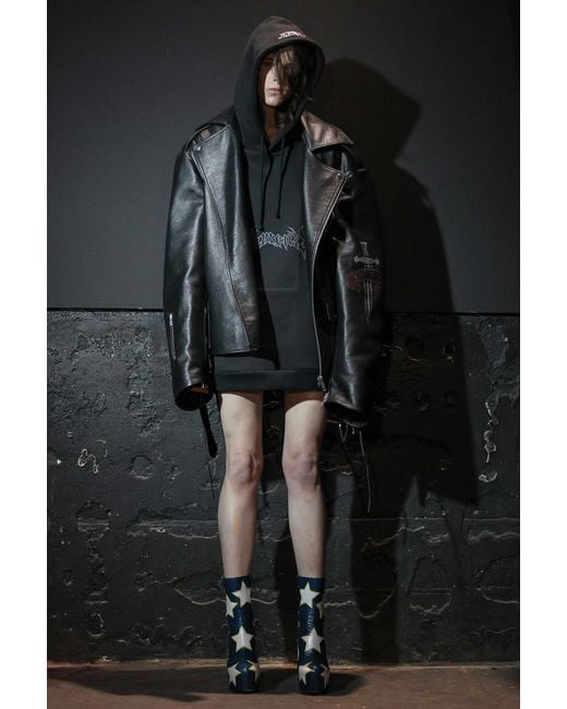 Vetements Oversized Sweatshirt in Black | Lyst