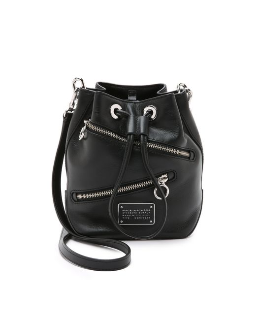 Marc By Marc Jacobs New Too Hot To Handle Zippers Bucket Bag - Black